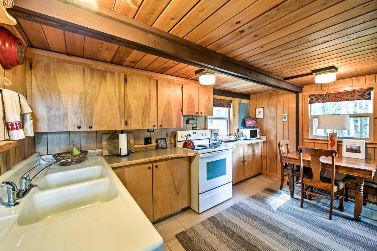 פקווד Serene Washington Escape With Deck And Mountain Views! מראה חיצוני תמונה