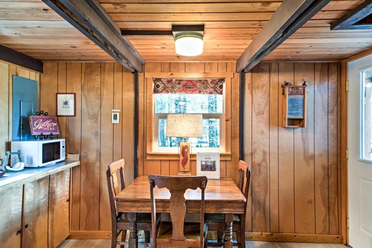 פקווד Serene Washington Escape With Deck And Mountain Views! מראה חיצוני תמונה